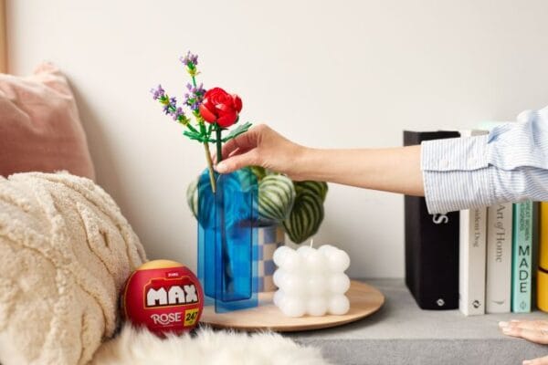 MAX Build More Premium Rose Building Bricks Collection - Image 5