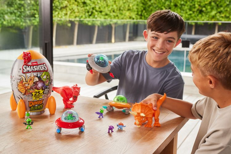Smashers Dino vs Aliens - Image 5